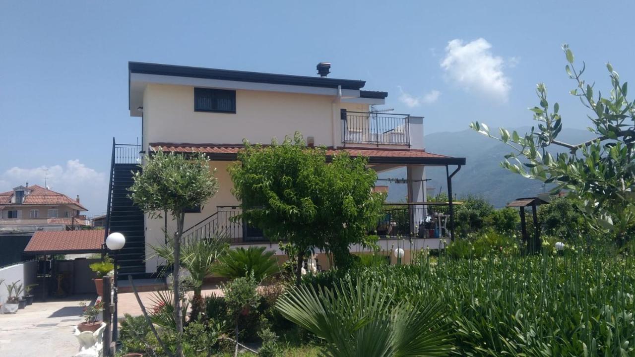 La Maison Di Sara Santa Maria La Carita Екстер'єр фото